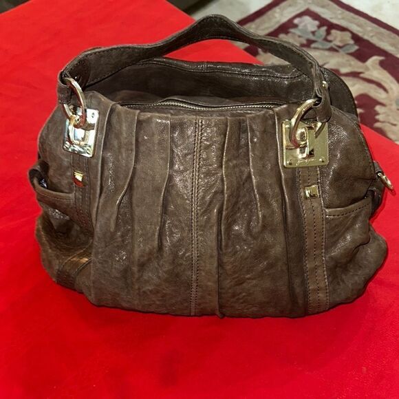 Junior Drake Elegant Brown Leather Handbag - Picture 1 of 15